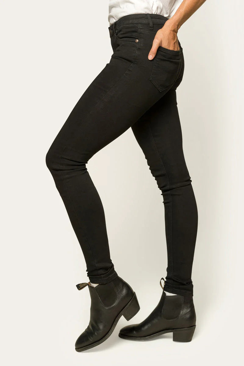SOPHIE WOMENS SKINNY LEG JEAN - BLACK - Ringers Western Toowoomba